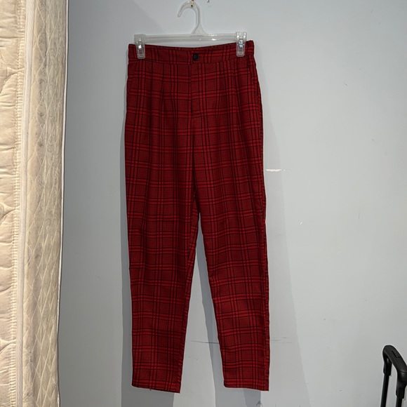 Forever 21 check print dress pants. US 4. - Picture 5 of 6